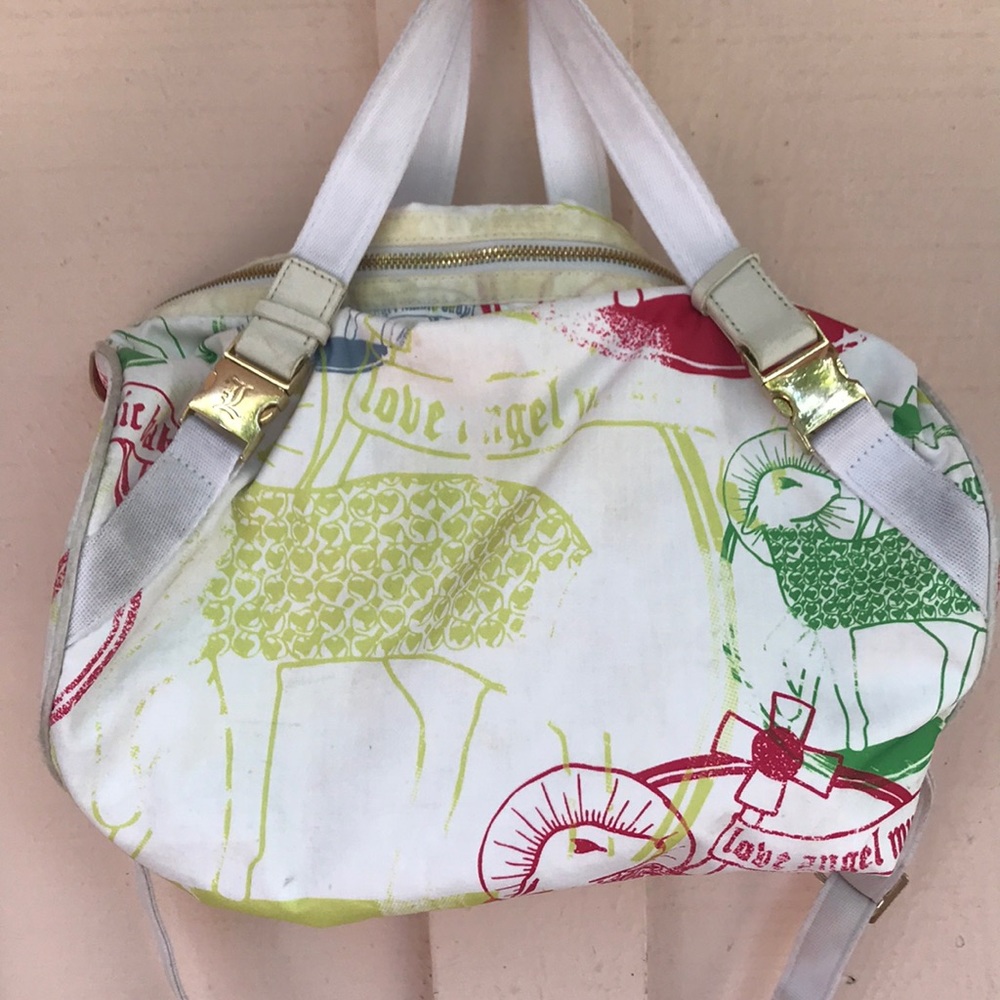 L.A.M.B Rasta barrel bag